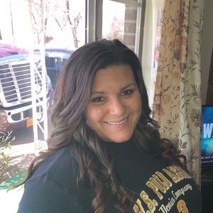 Meet your Posher, Natashia